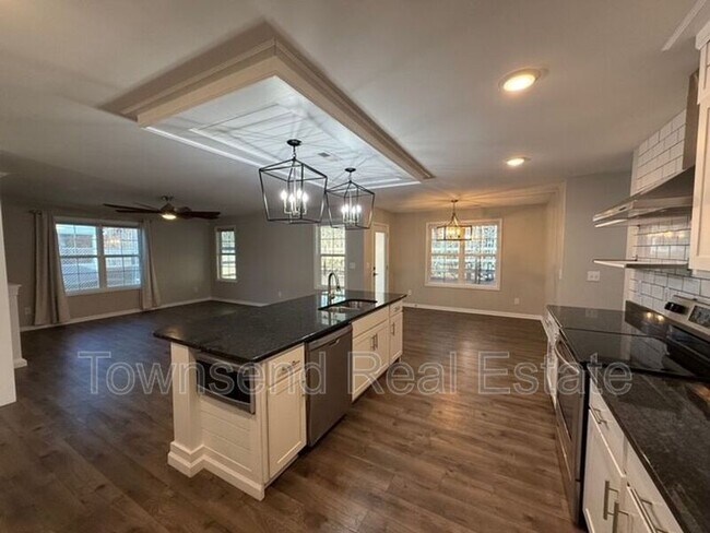 Foto del edificio - 83 Kotata Ave