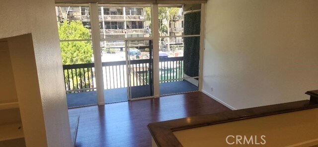 Building Photo - 6221 Marina Pacifica Dr N