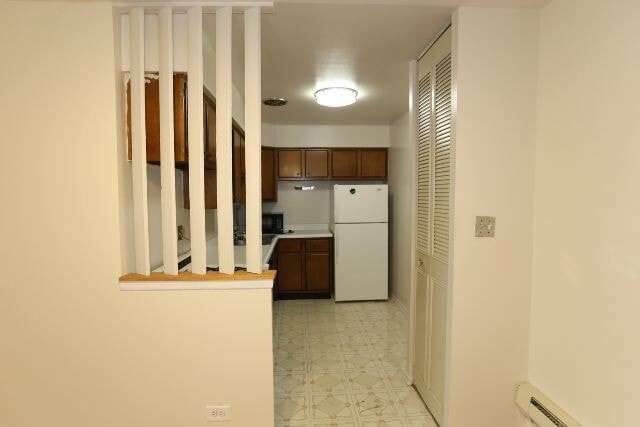 Foto del edificio - 675 W Wrightwood Ave