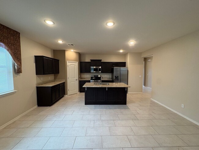 Building Photo - Home for rent in Socorro