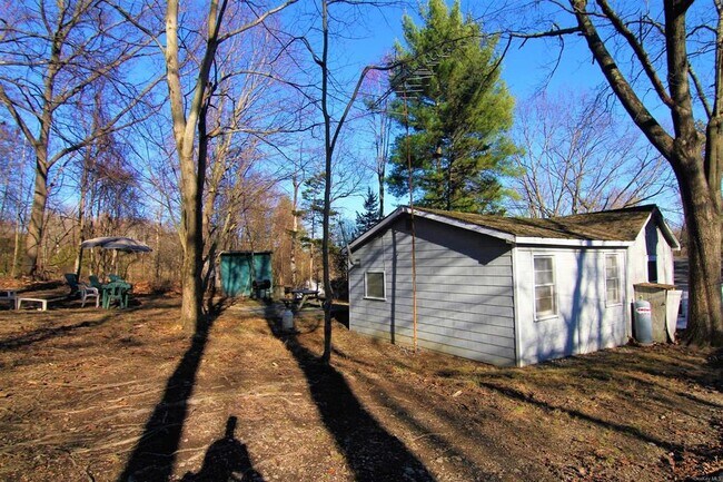 Building Photo - 35 Glanhope Rd