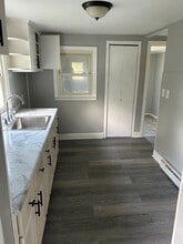 Building Photo - 26334 IL-9