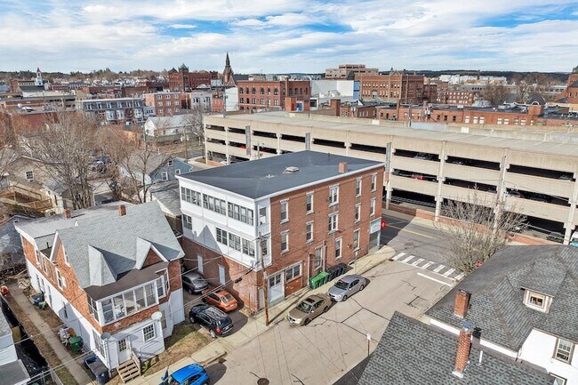 Foto del edificio - 23 Elm St