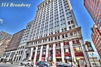 Building Photo - 314 N Broadway