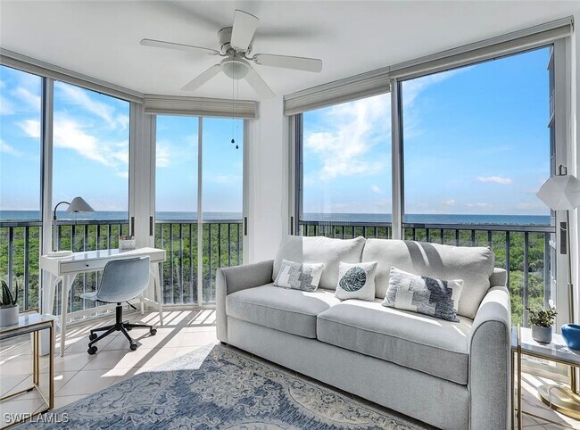 Foto del edificio - 6361 Pelican Bay Blvd