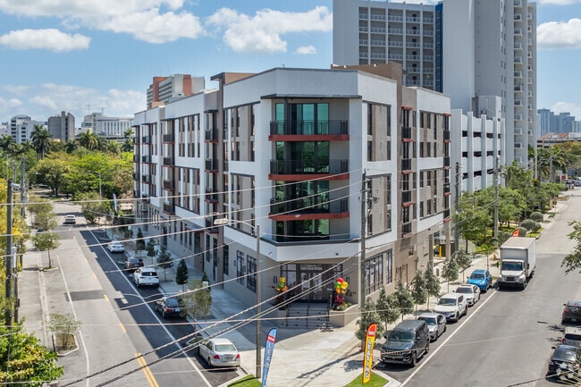 Grand View Park Apartments - Grand View Park
