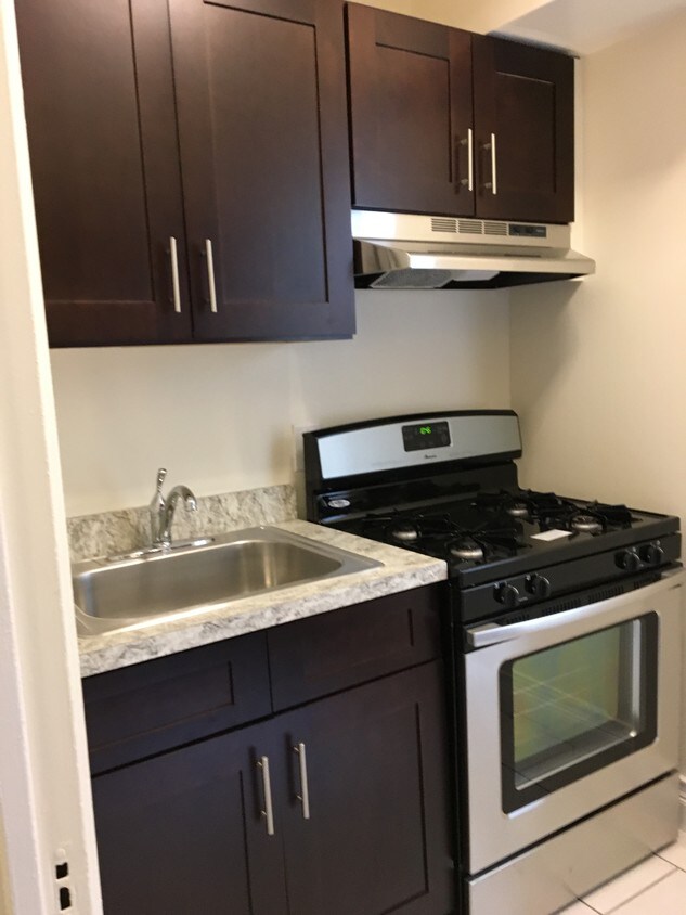 140 Van Cortlandt Ave W, Bronx, NY 10463 Apartments in Bronx, NY