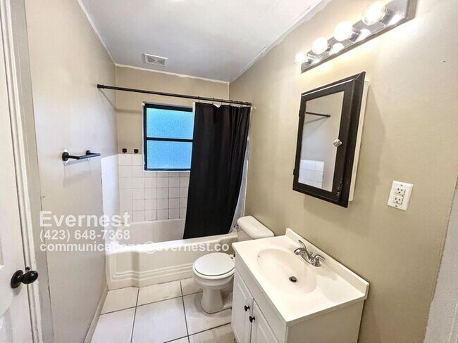 Foto del edificio - 1527 Kirby Ave