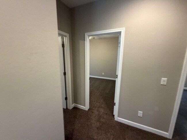 Foto del edificio - 40946 W Hillman Dr