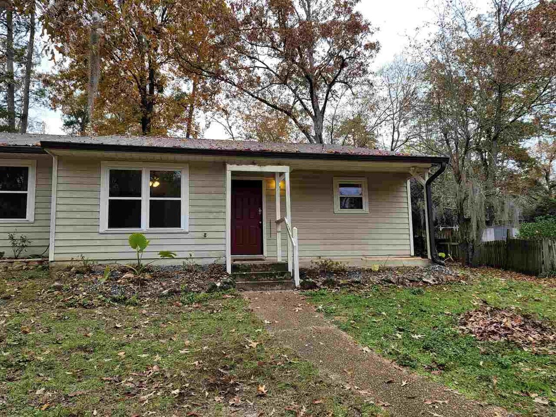 Primary Photo - 3324 Hickory Hollow