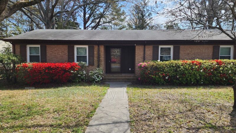 Primary Photo - 1023 W Wright Rd