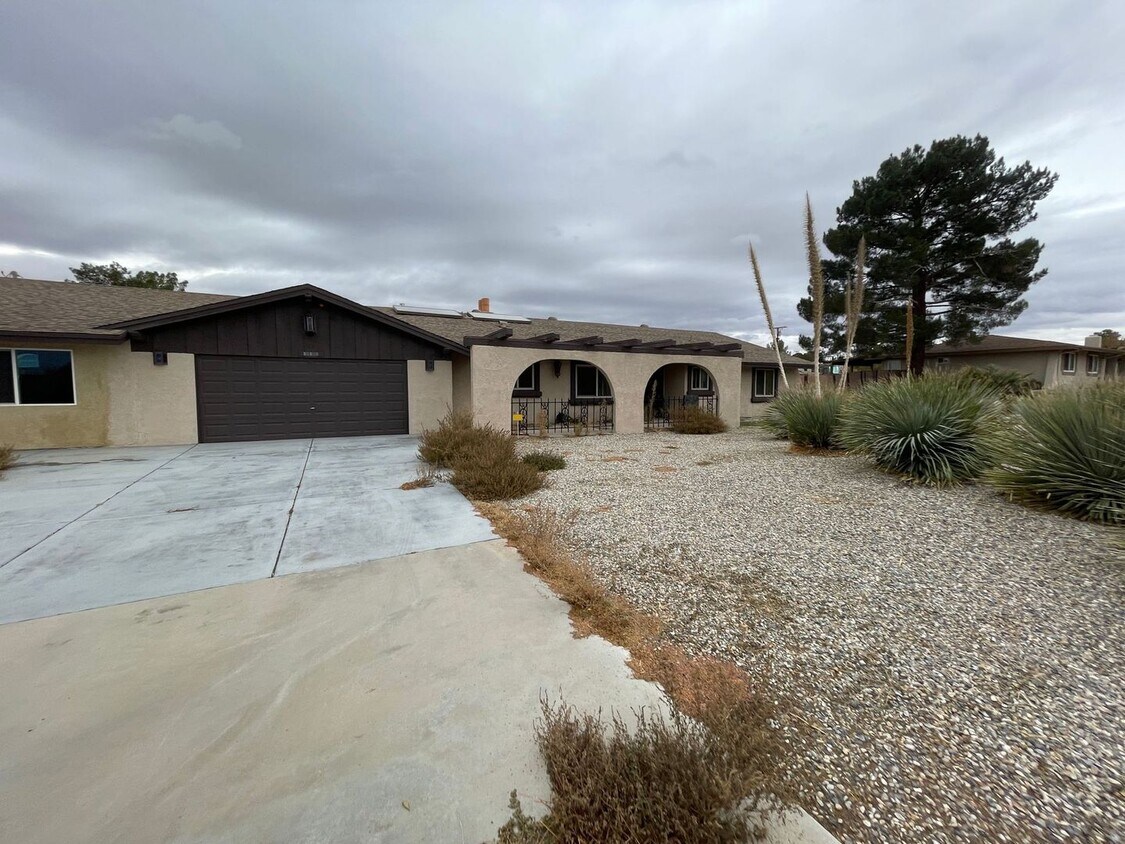 19102 Tehachapi Rd Apartments in Apple Valley, CA Westside Rentals