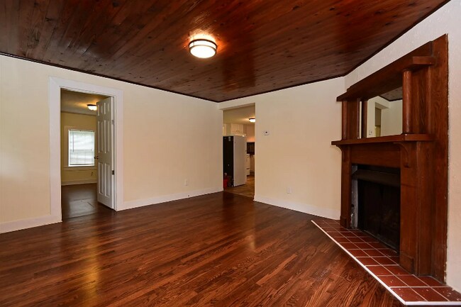 Building Photo - 8803 TN-100