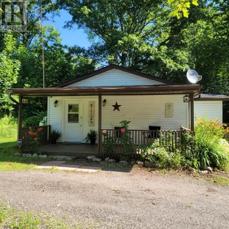 10277 Hwy 41, Kaladar, ON K0H 1Z0 House for Rent in Kaladar, ON