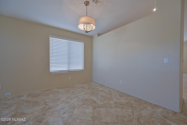 Building Photo - 2468 E Stone Stable Dr