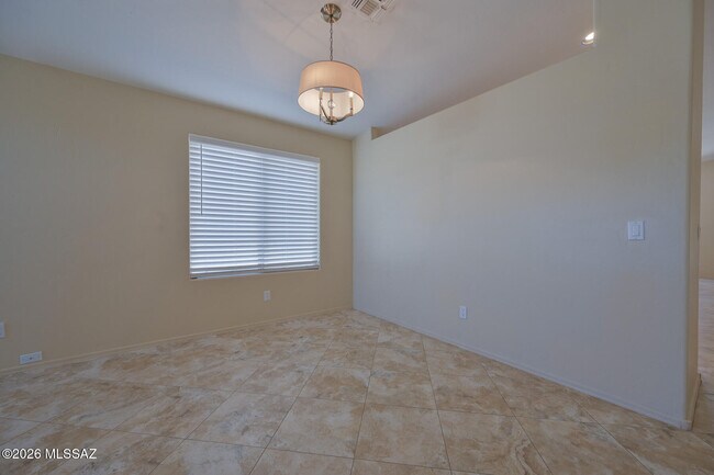 Foto del edificio - 2468 E Stone Stable Dr