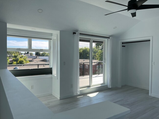 Foto del edificio - 3012 SE Franklin St