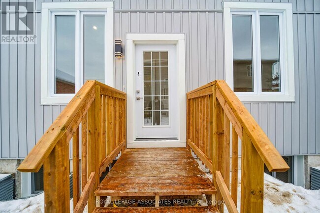 Photo du bâtiment - 35 St George St