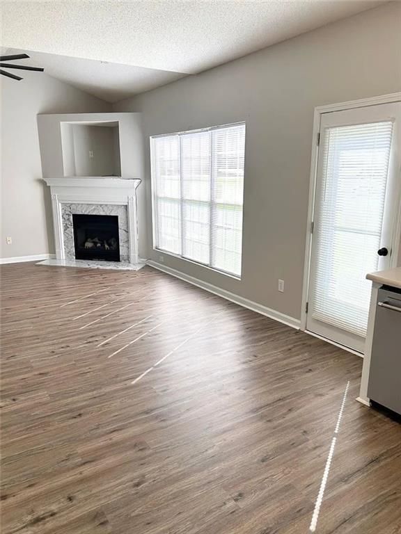 Building Photo - 6701 Teresa Ln