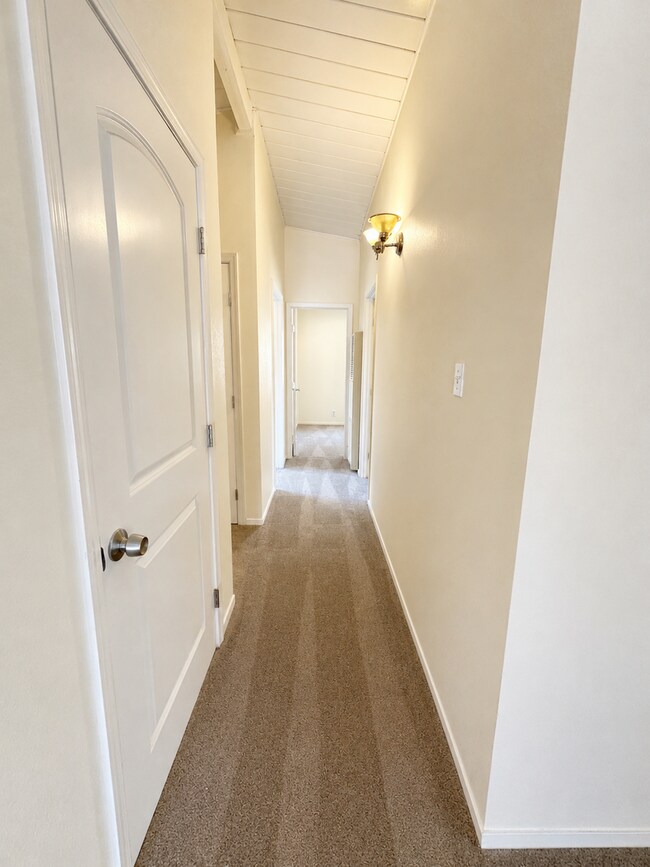 Building Photo - Freshly Updated 3 Bedroom Home in the Heart of Livermore!