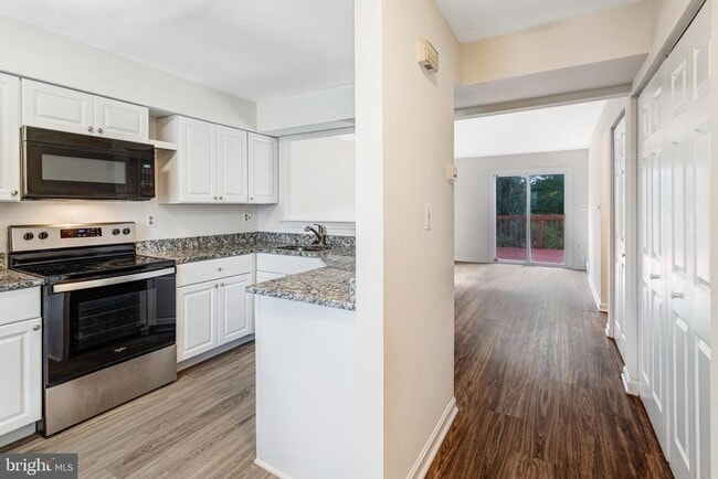 Foto del edificio - 15324 Gunsmith Terrace