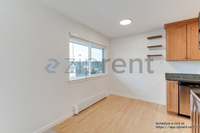 Foto del edificio - 911 N 73rd St