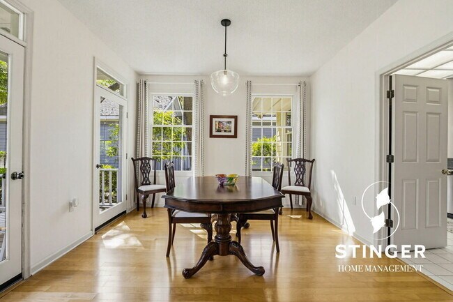 Foto del edificio - 144 Locust Fence Rd