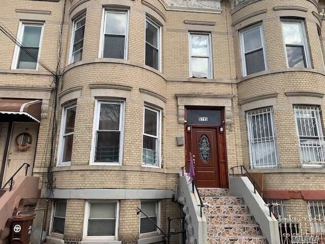 Primary Photo - 97-15 80th St