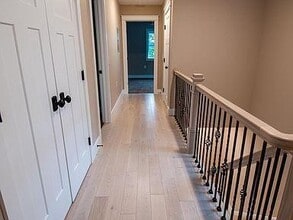 Building Photo - 294 W 2nd St