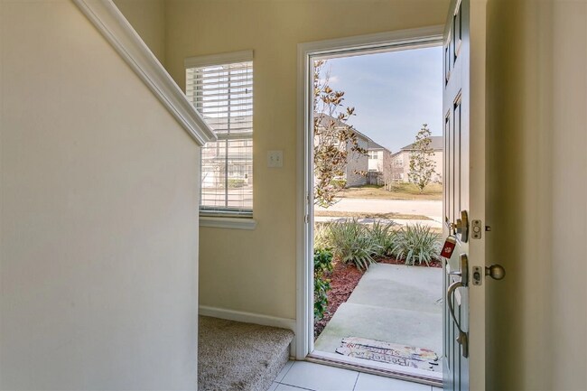 Building Photo - 254 Moultrie Village Ln