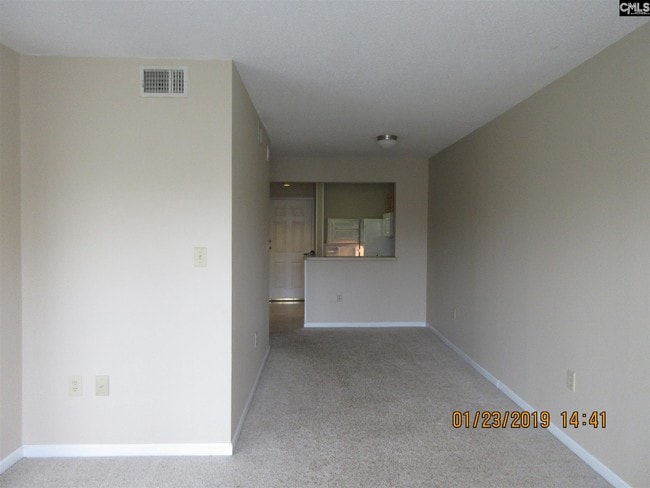 Building Photo - 1600 Park Cir