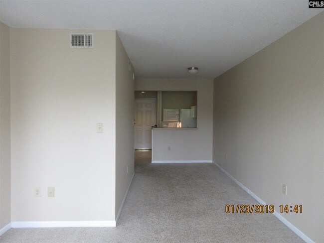 Foto del edificio - 1600 Park Cir