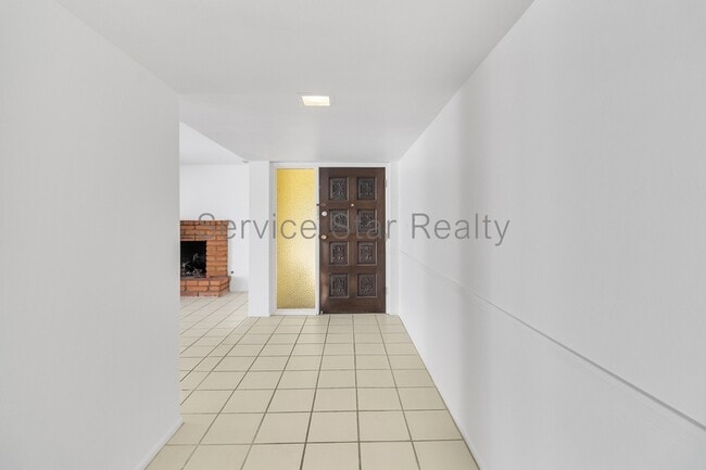 Building Photo - 6050 N Calle Mio