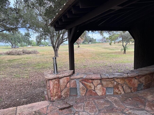 Building Photo - 905 Colorado Ct