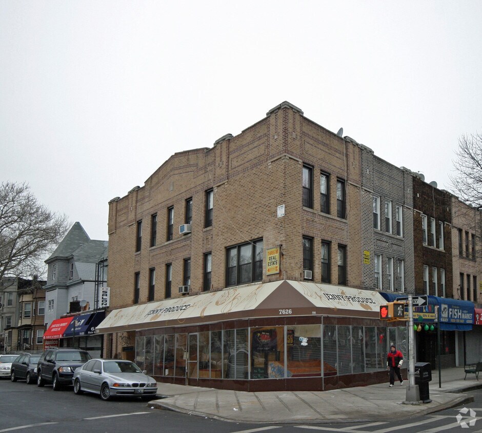 Primary Photo - 7626 5th Ave