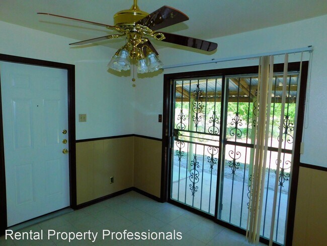 Foto del edificio - 3 br, 1 bath House - 9510 Moraga