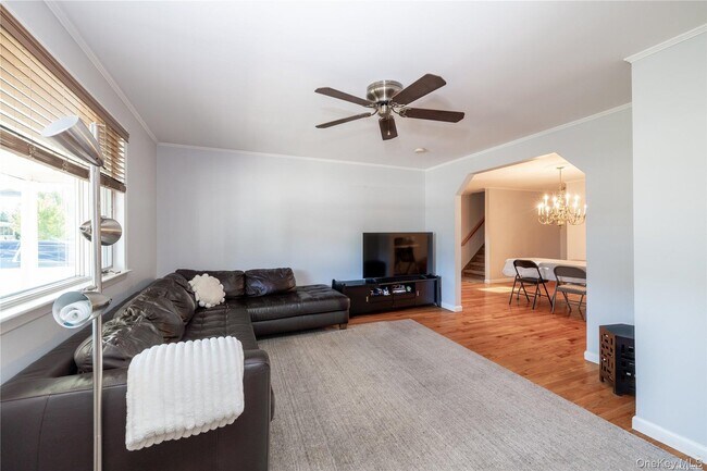 Foto del edificio - 138 N Forest Ave