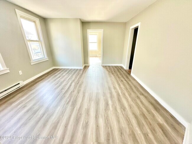 Foto del edificio - 1822 Luzerne St