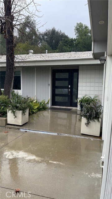 Foto del edificio - 5357 Ellenvale Ave