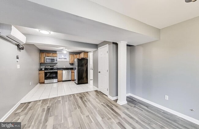Foto del edificio - 1316 Van Buren St NW