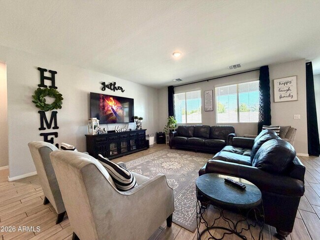 Foto del edificio - 5512 W Thurman Dr