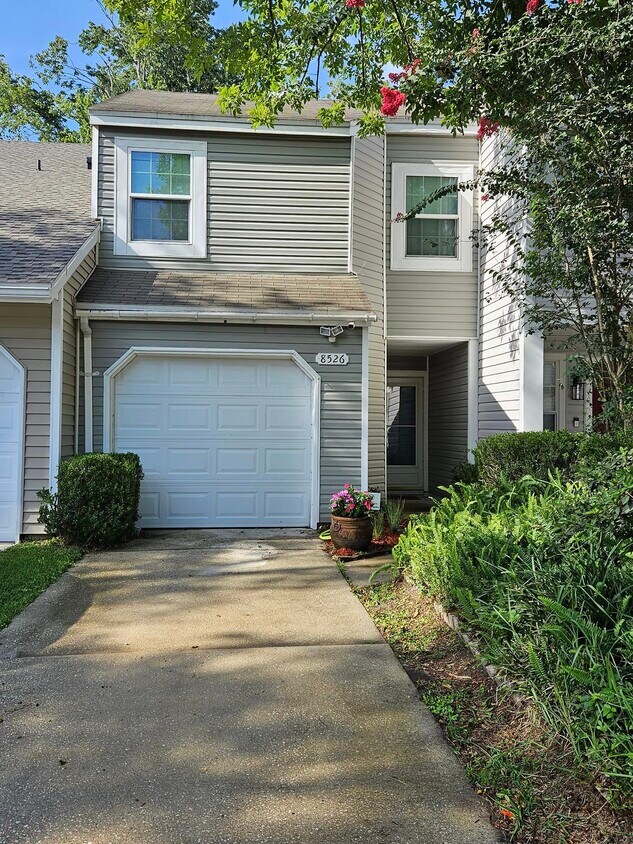 Front of House - 8526 Sturbridge Cir W