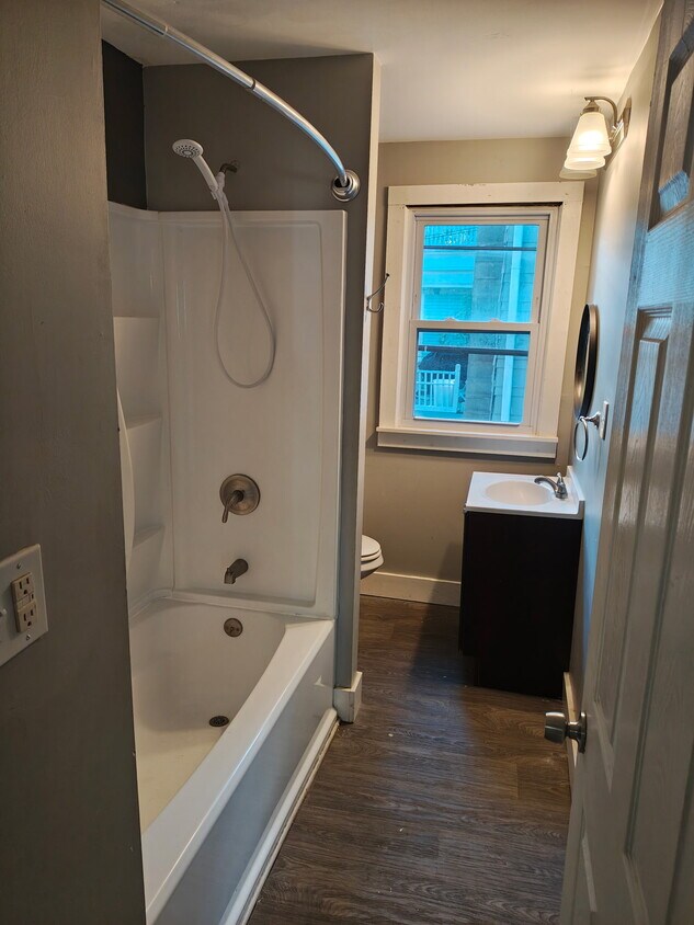 Foto principal - 329 Arnett Blvd