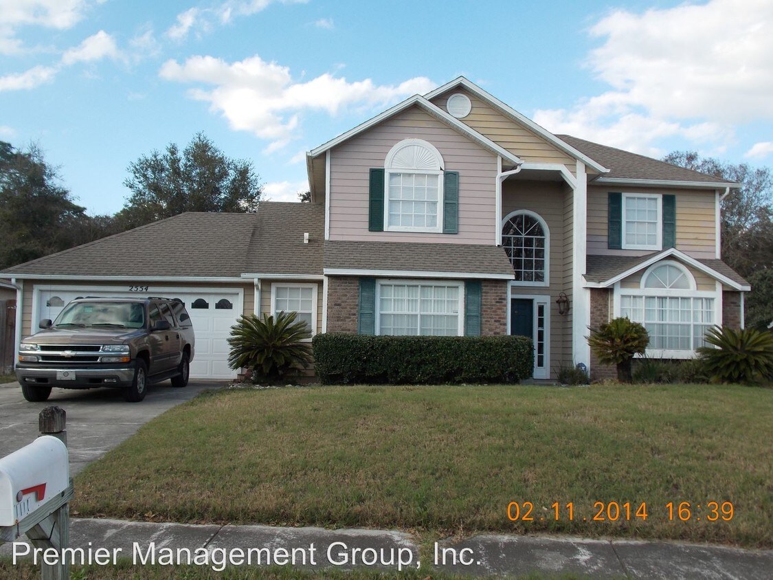 Primary Photo - 2554 Dovetail Dr