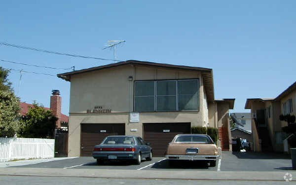 Foto del edificio - 2771 Blenheim Ave