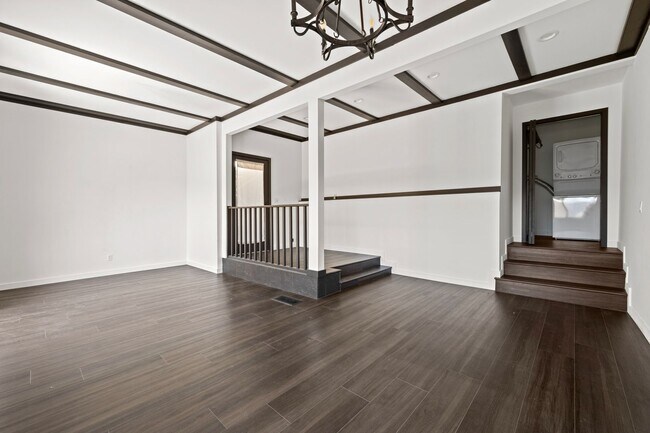 Foto del edificio - 1915 Apex Ave