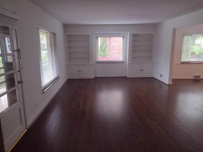 Living Room - 5702 Doerger Ln Apartments