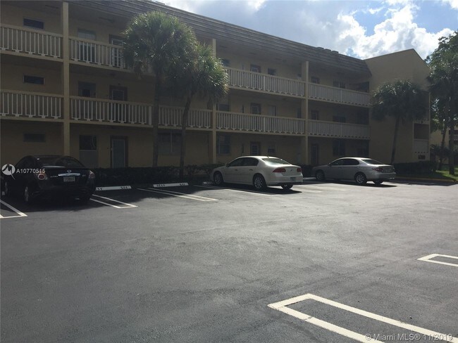 Building Photo - 6200 NW 62nd St