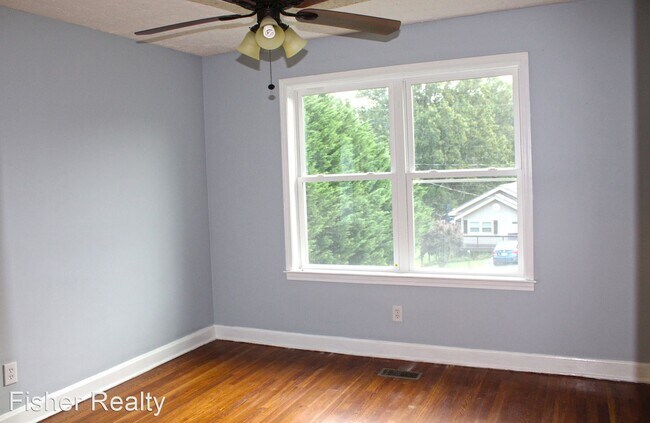 Building Photo - 2 br, 1 bath House - 222 Ashworth Avenue