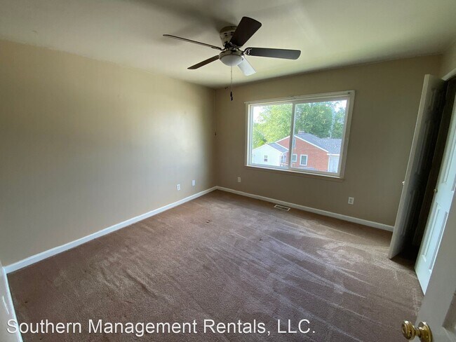 Foto del edificio - 3 br, 2.5 bath House - 59 B Maple St
